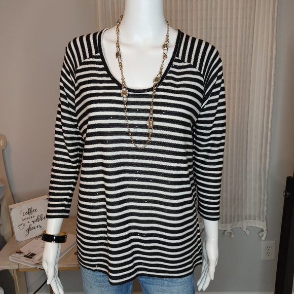 TWO BY VINCE CAMUTO STRIPED SEQUINS SWEATER, BLACK/WHITE XS - Picture 3 of 9